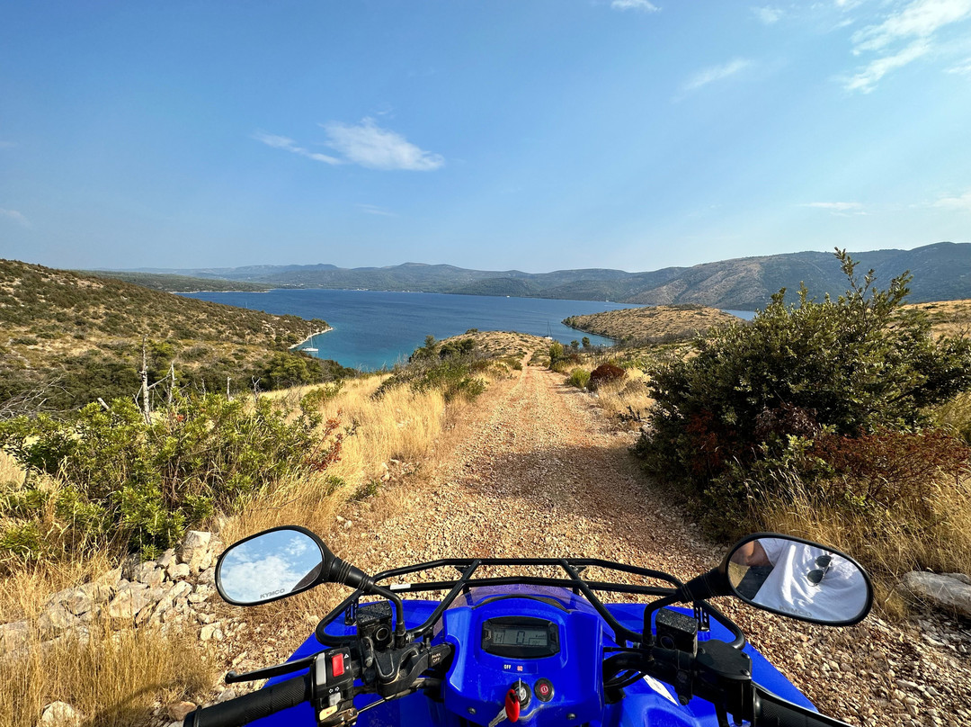 Rent a Quad Vrboska & Starigrad景点图片