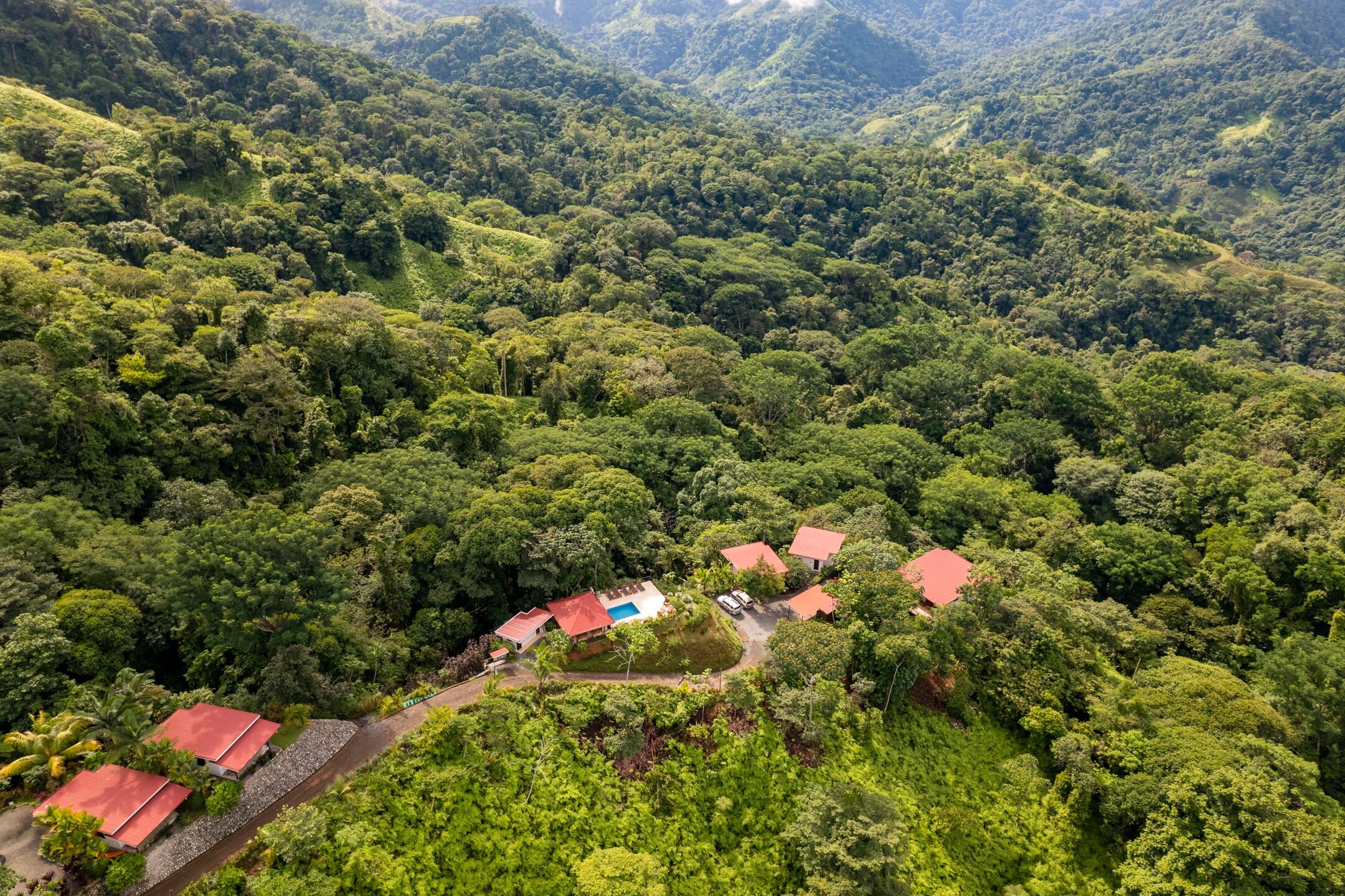 Nature's Edge Boutique Hotel-浴室