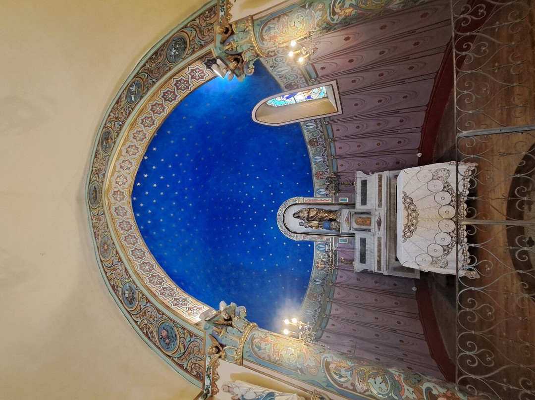 Chapelle Notre Dame du Roc景点图片