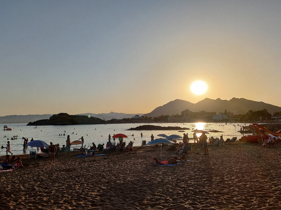 Playa de la Reya景点图片