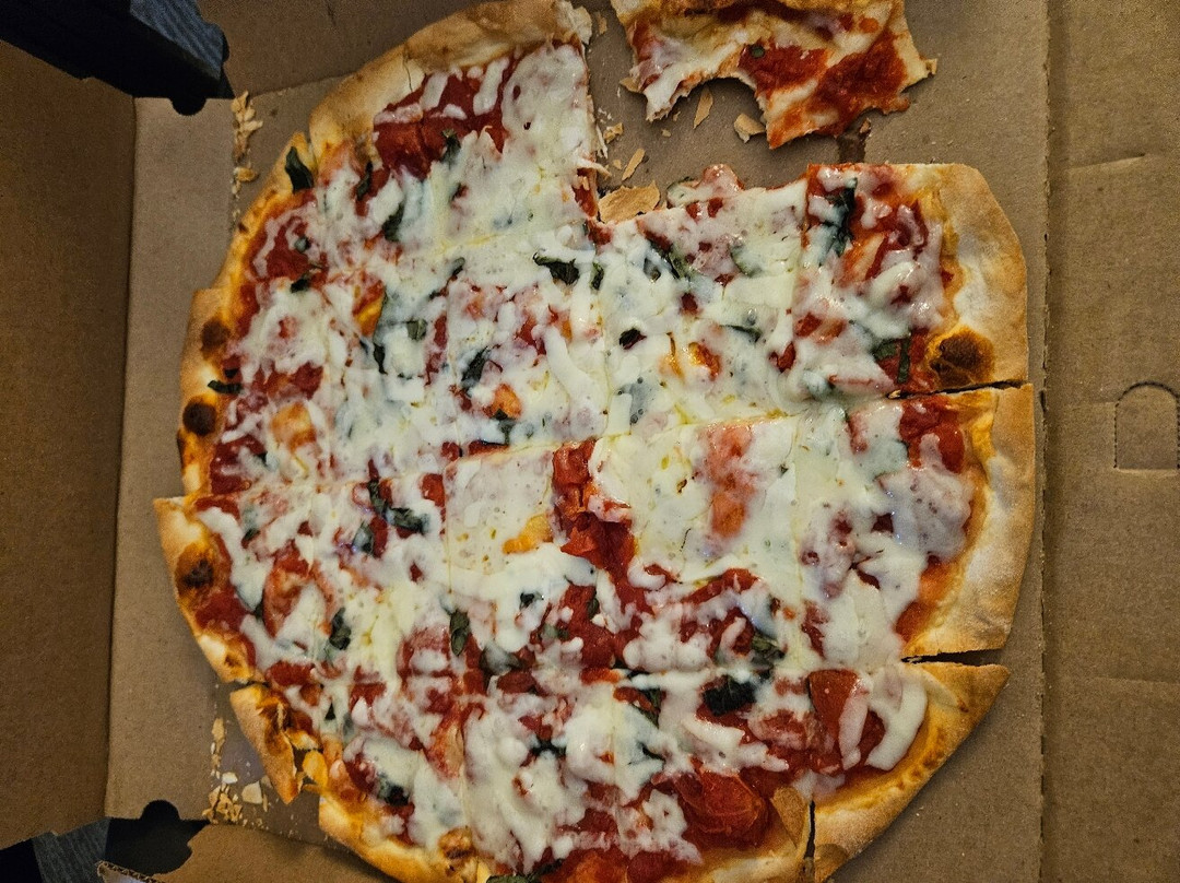 White Cottage Pizzeria