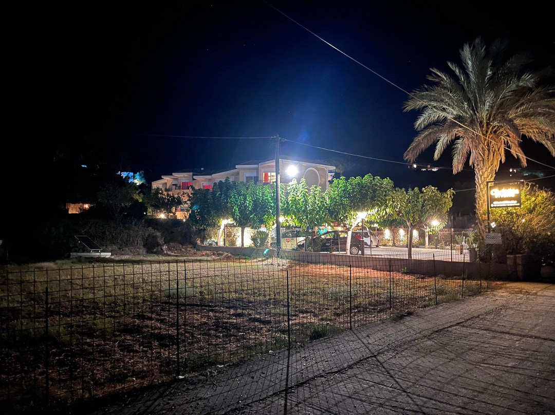 Christina Studios主图