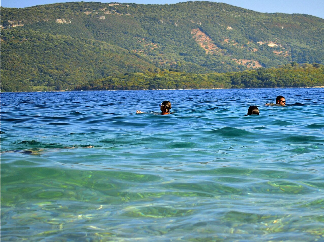 Lakka Beach景点图片