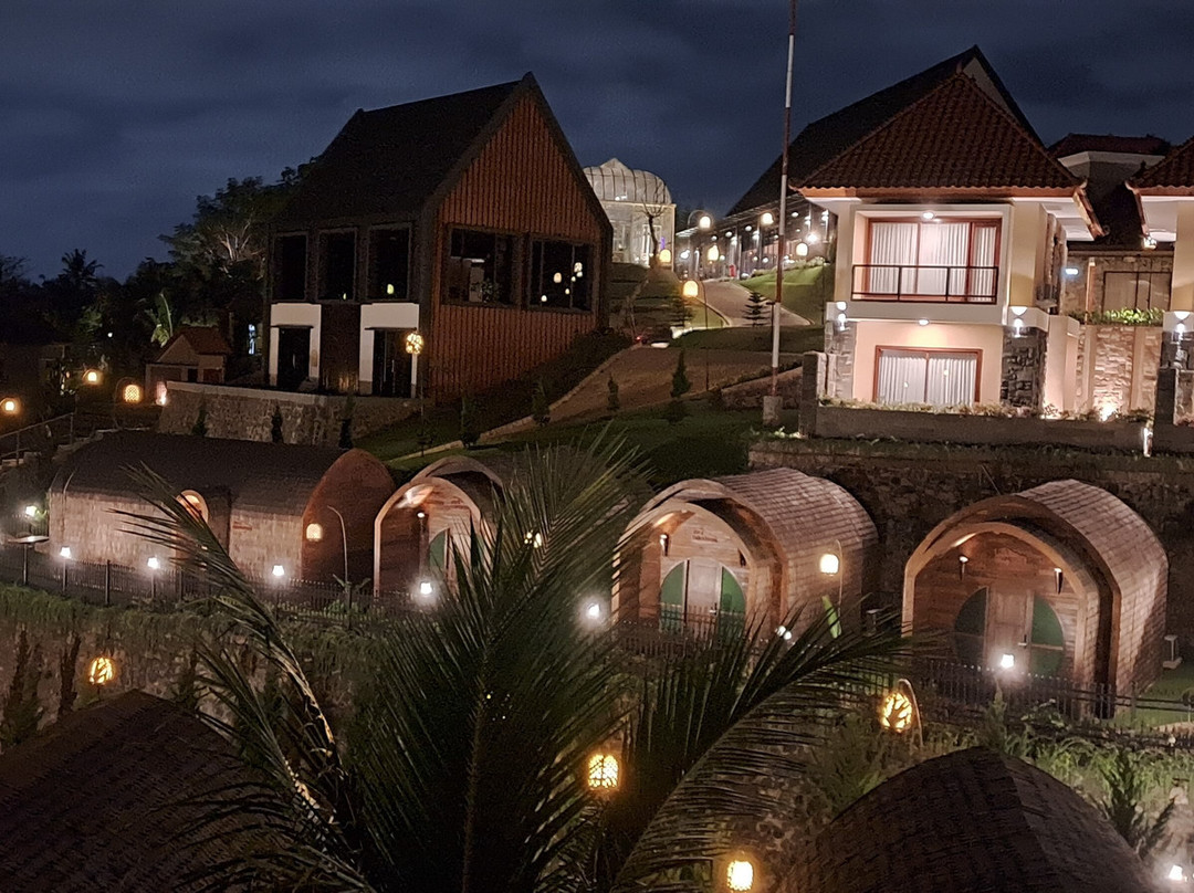 Shanaya Resort Malang主图