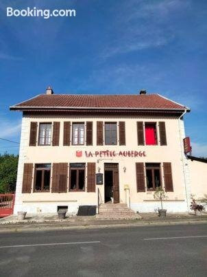 La Petite Auberge主图