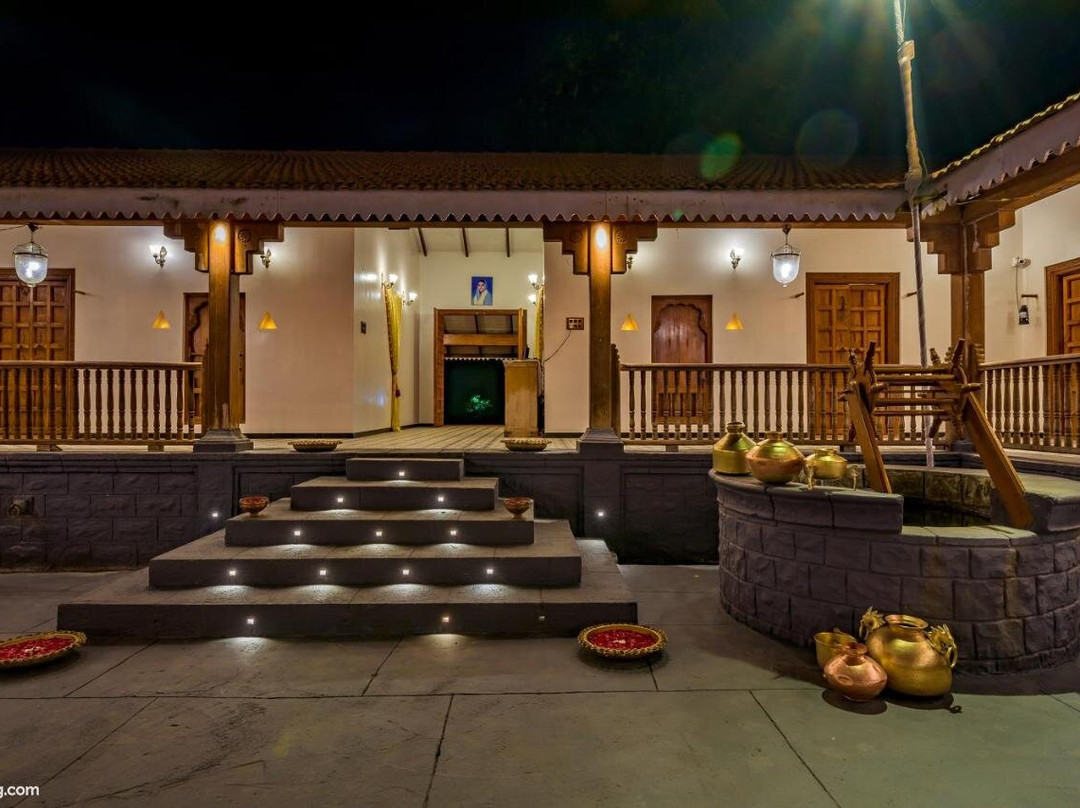 SaffronStays Heritage Waada, Nashik