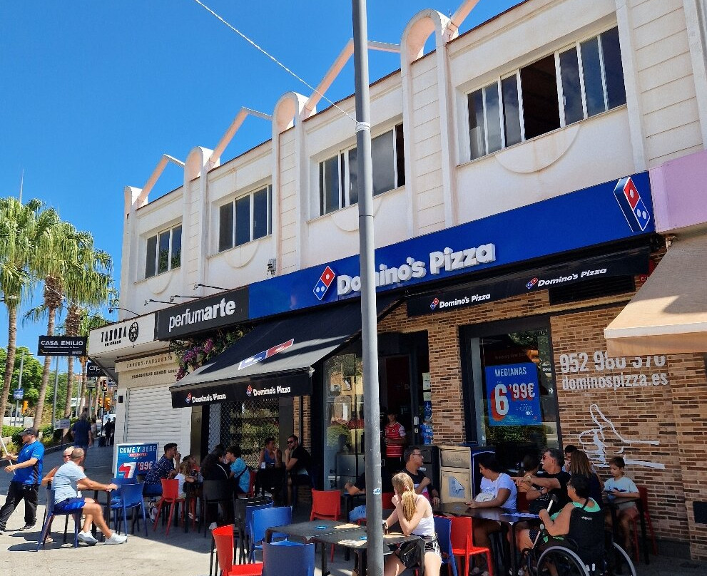 Domino's Pizza -arroyo De La Miel
