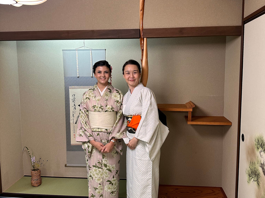 KIMONO TEA CEREMONY TOKYO MAIKOYA-Asakusa必去景点