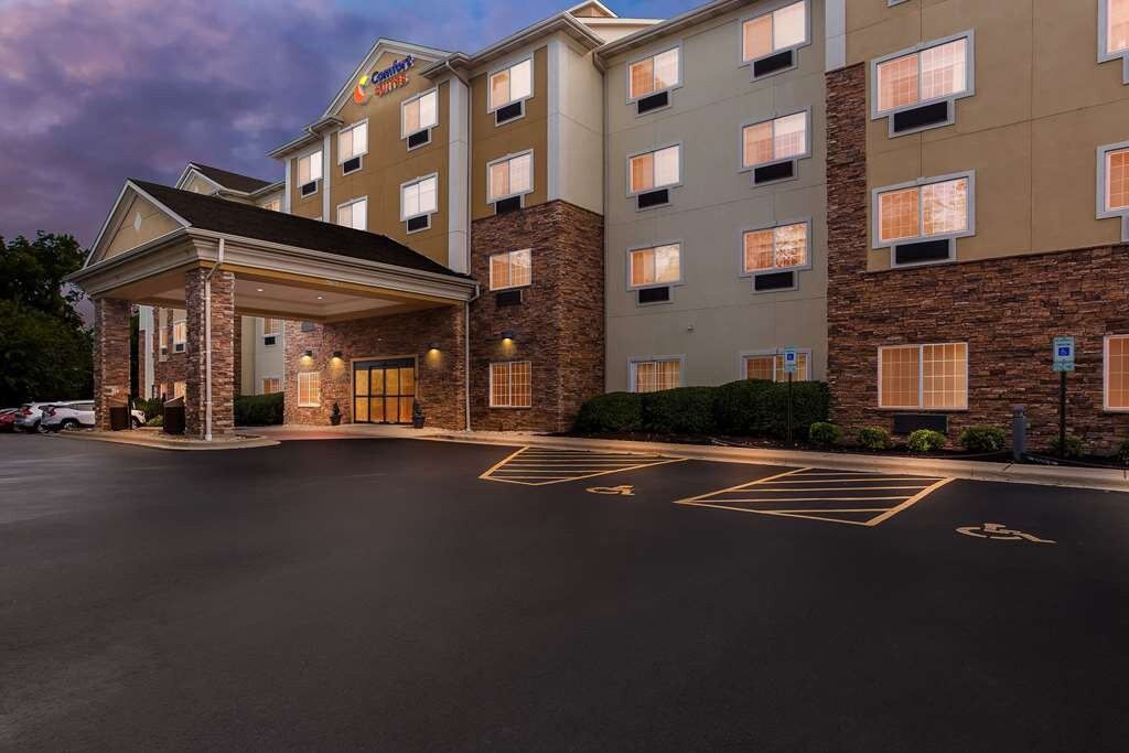 Comfort Suites Libertyville North主图
