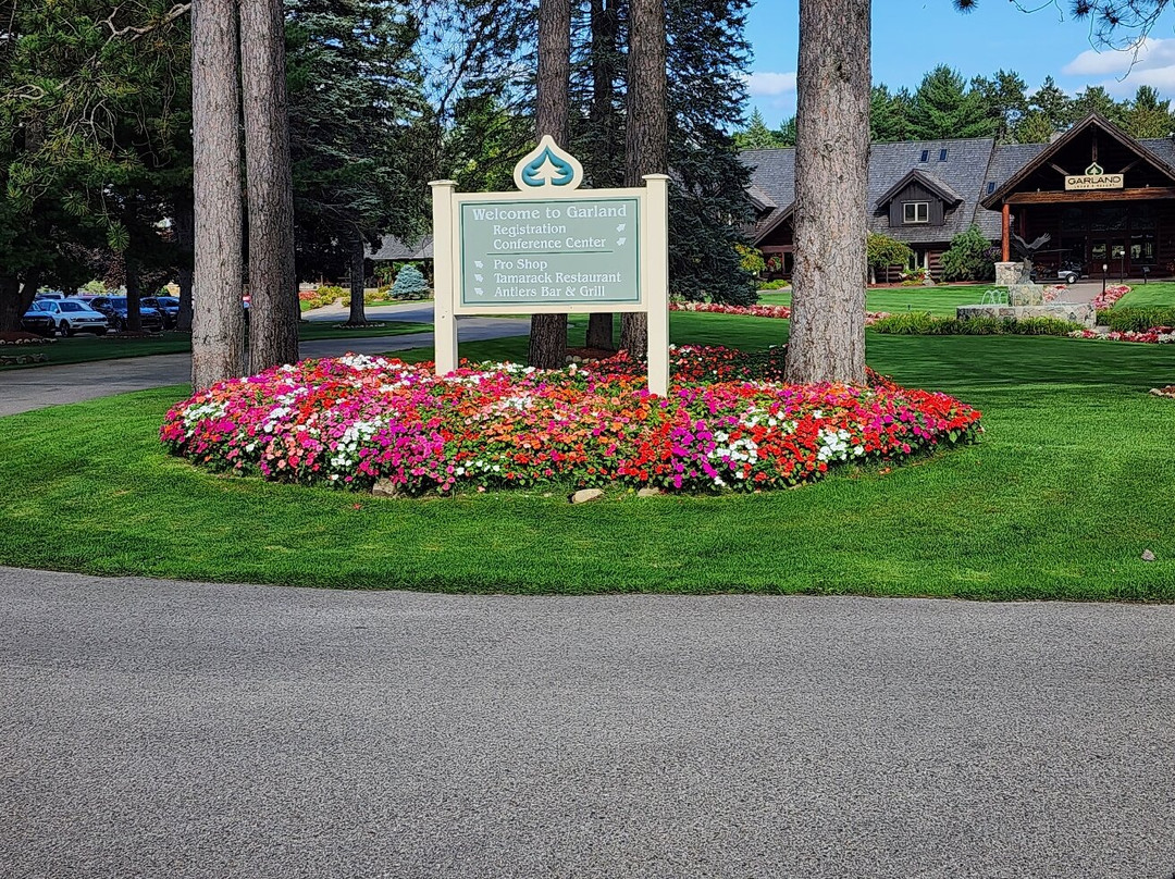 Garland Lodge & Golf Resort主图