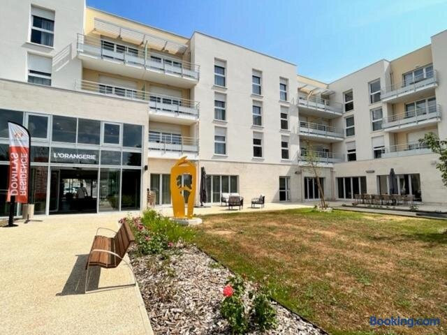 Résidence Senior Sens L'orangerie