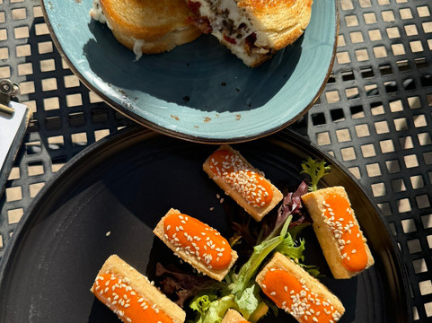 Tooth and Nail Winery-帕索罗布尔斯必去景点