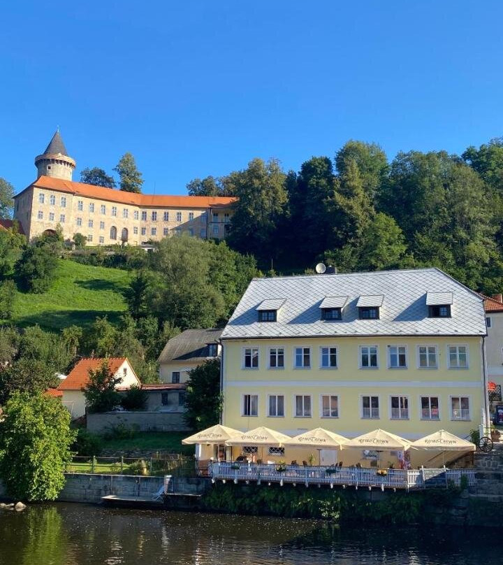 Rozmberk Inn