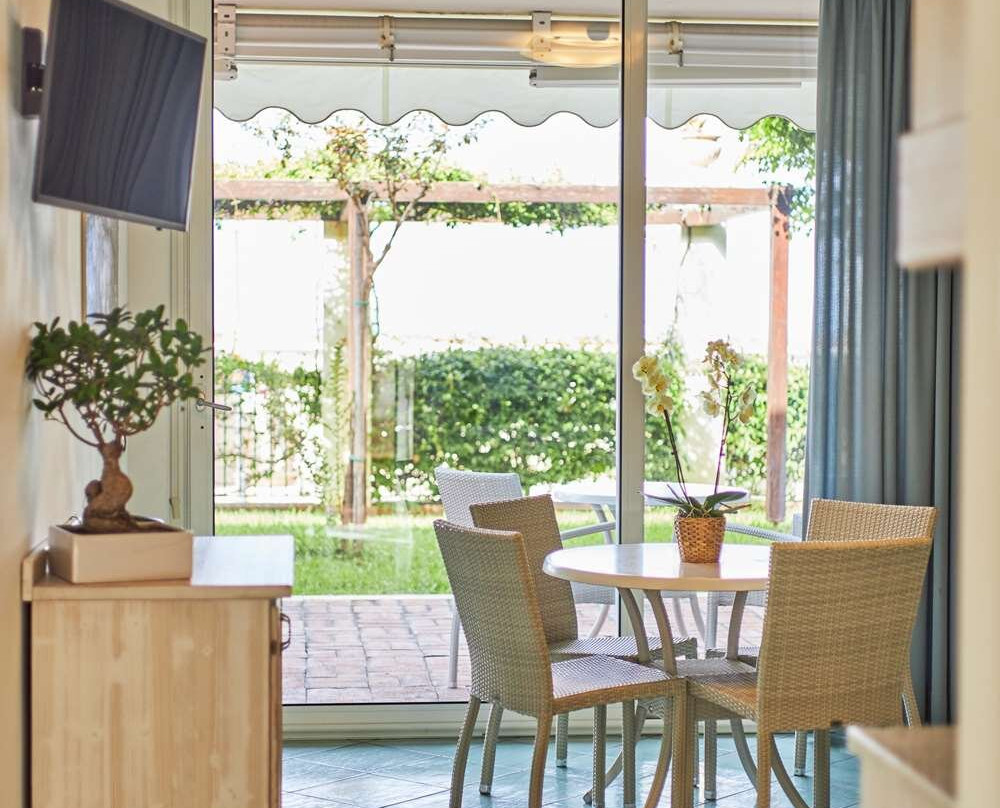 Ancora Resort