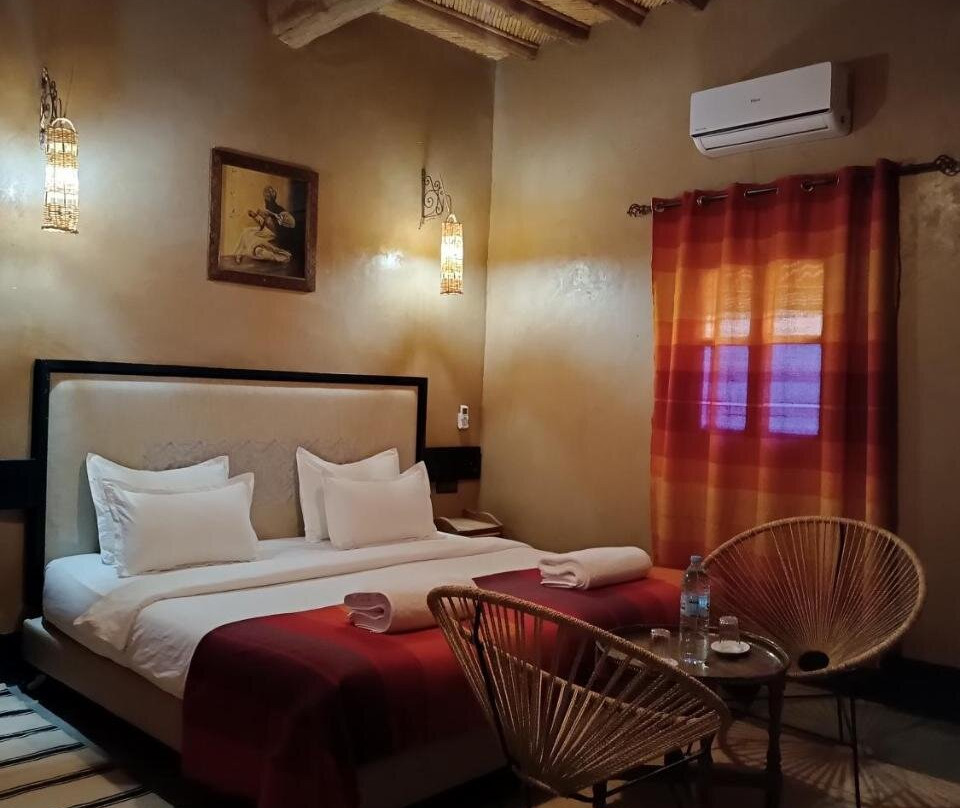 Kasbah Graoua Hostel Chez Aziz Essarir