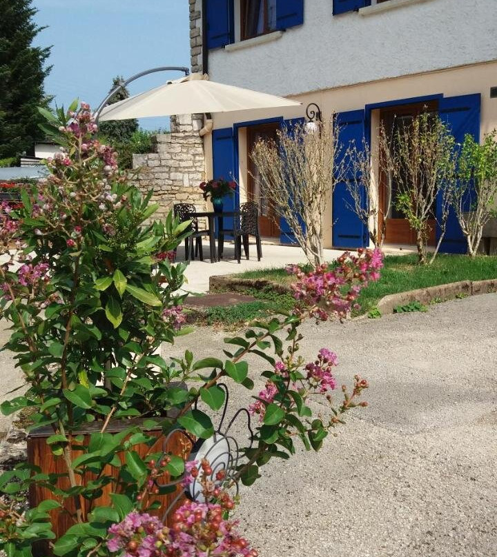 Au Doubs Cocon Fleuri