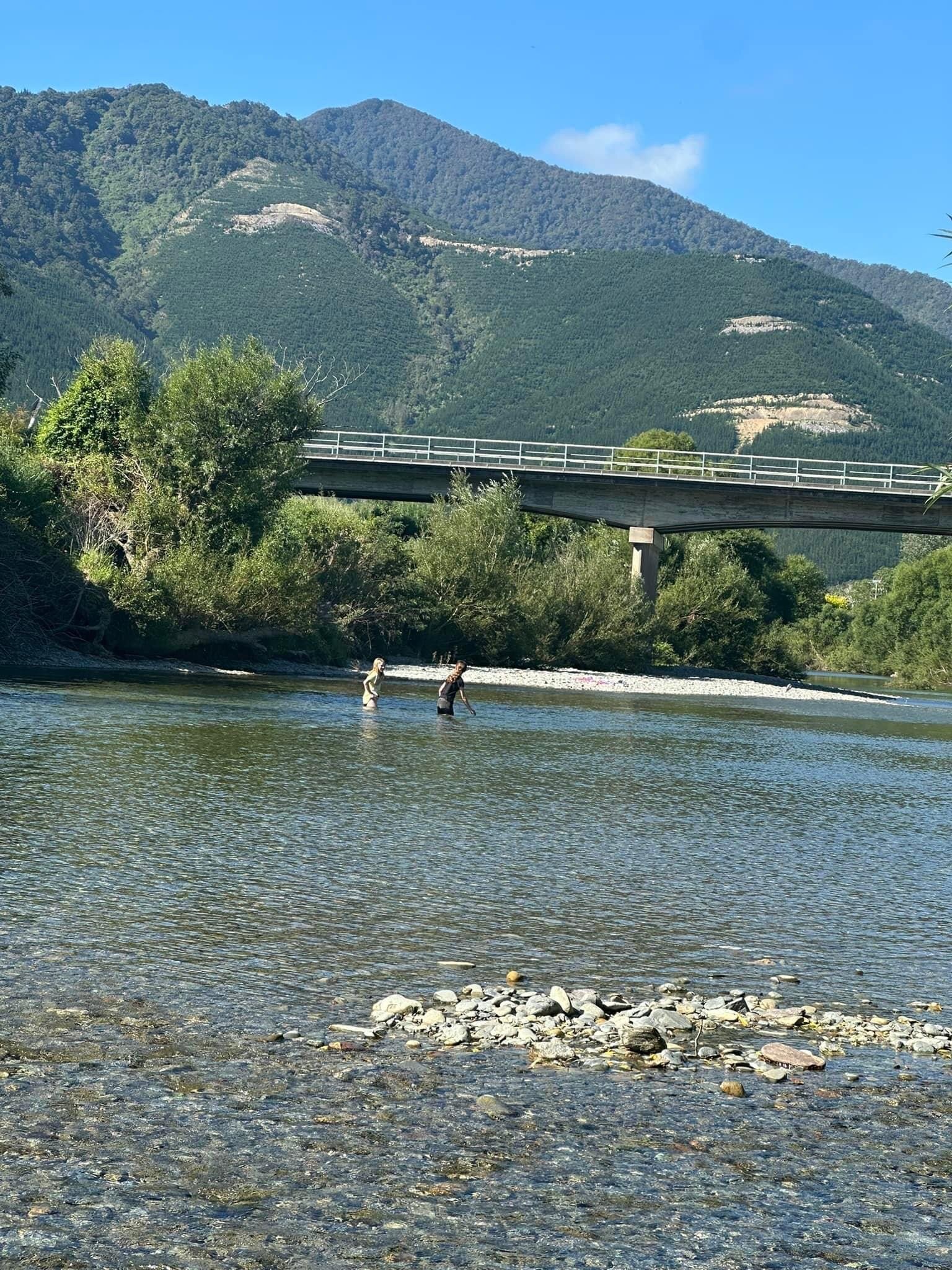 Pelorus River Views Bed & Breakfast-官方