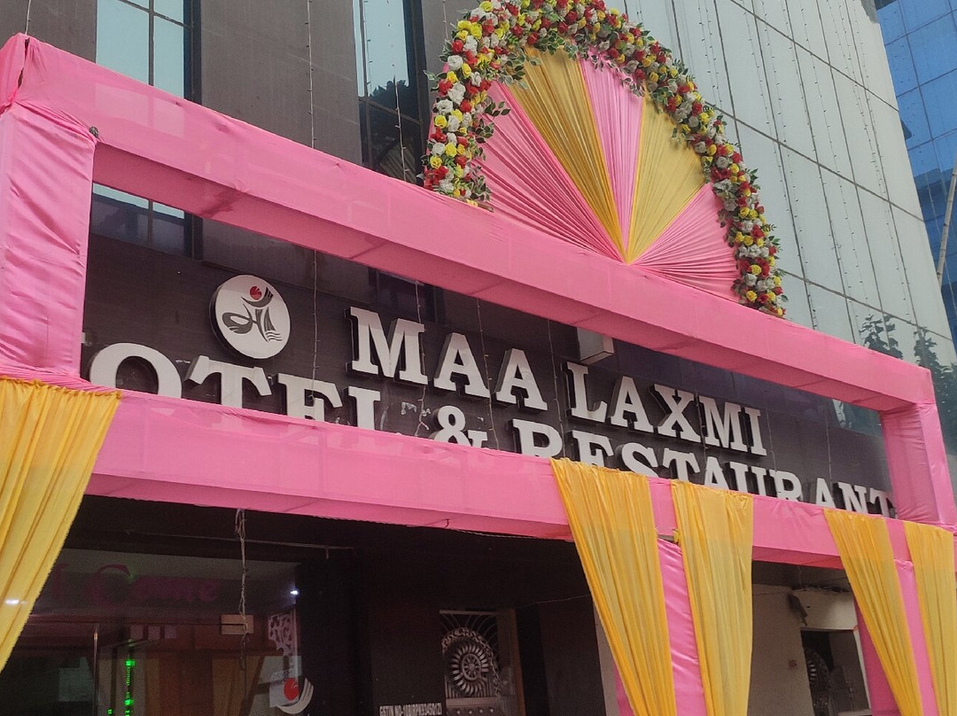 Maa laxmi Hotel & Restaurant
