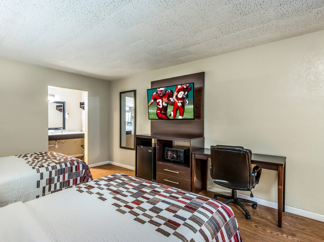 Botkins酒店住宿-Red Roof Inn & Suites Wapakoneta