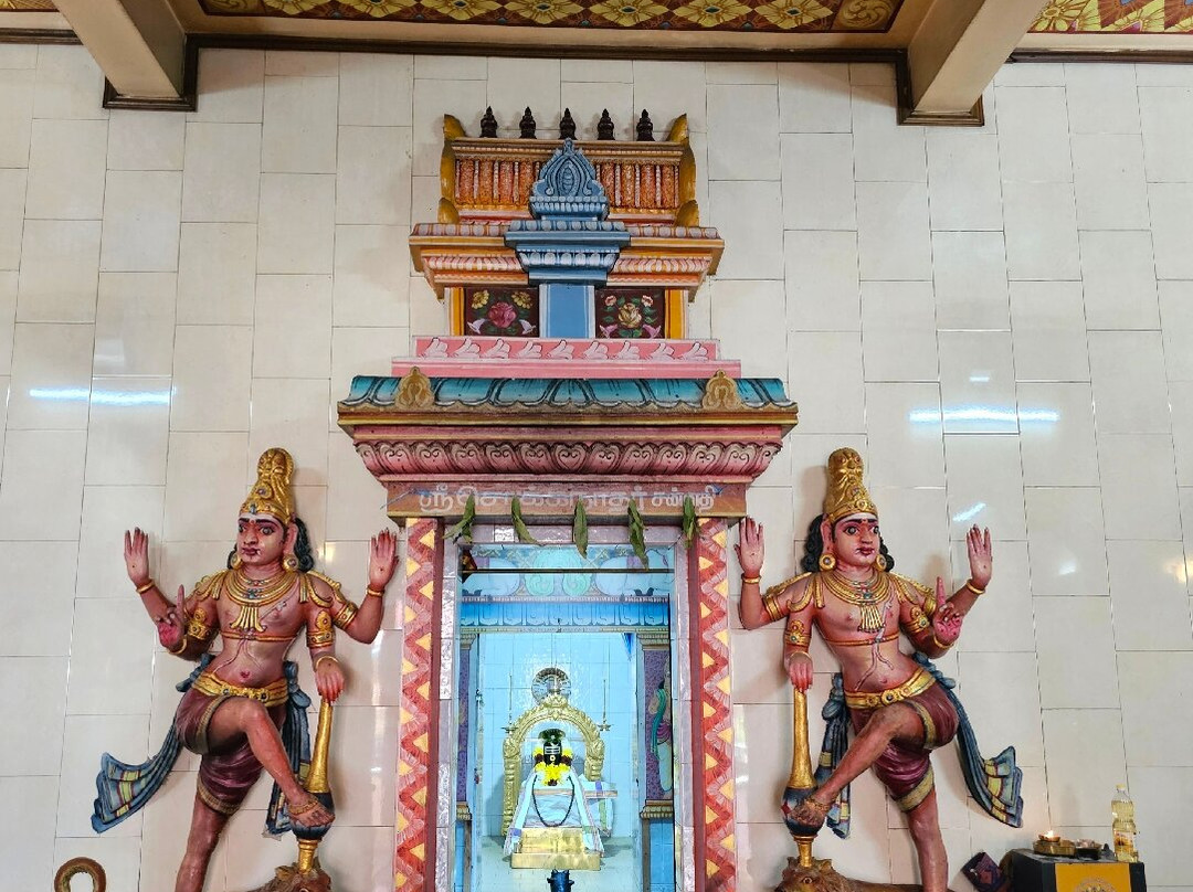 Kaylasson Temple-路易士港必去景点