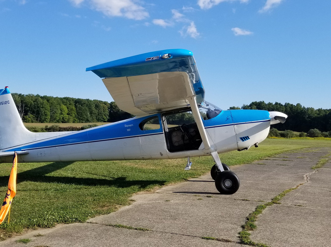 Cleveland Skydiving Center-Garrettsville必去景点
