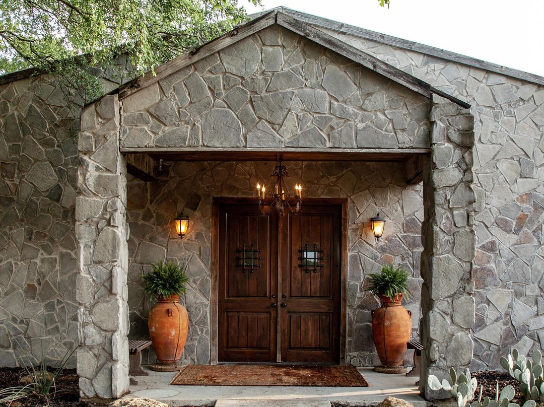 Towering Oaks Event & Retreat Center主图