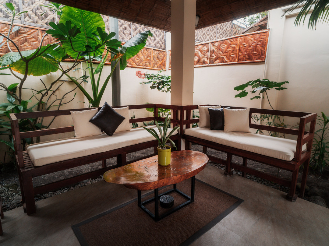 巴莱山白白公寓主图