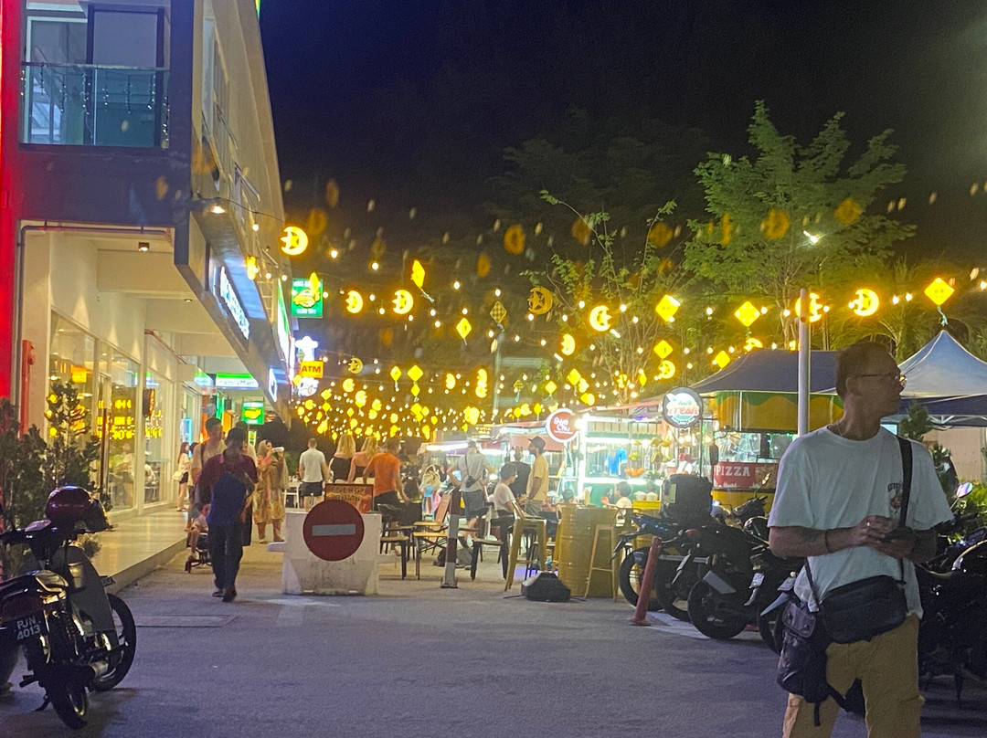 峇都丁宜夜市景点图片