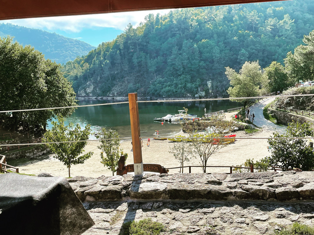 Cova Beach景点图片