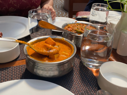 萨沃伊套房主图