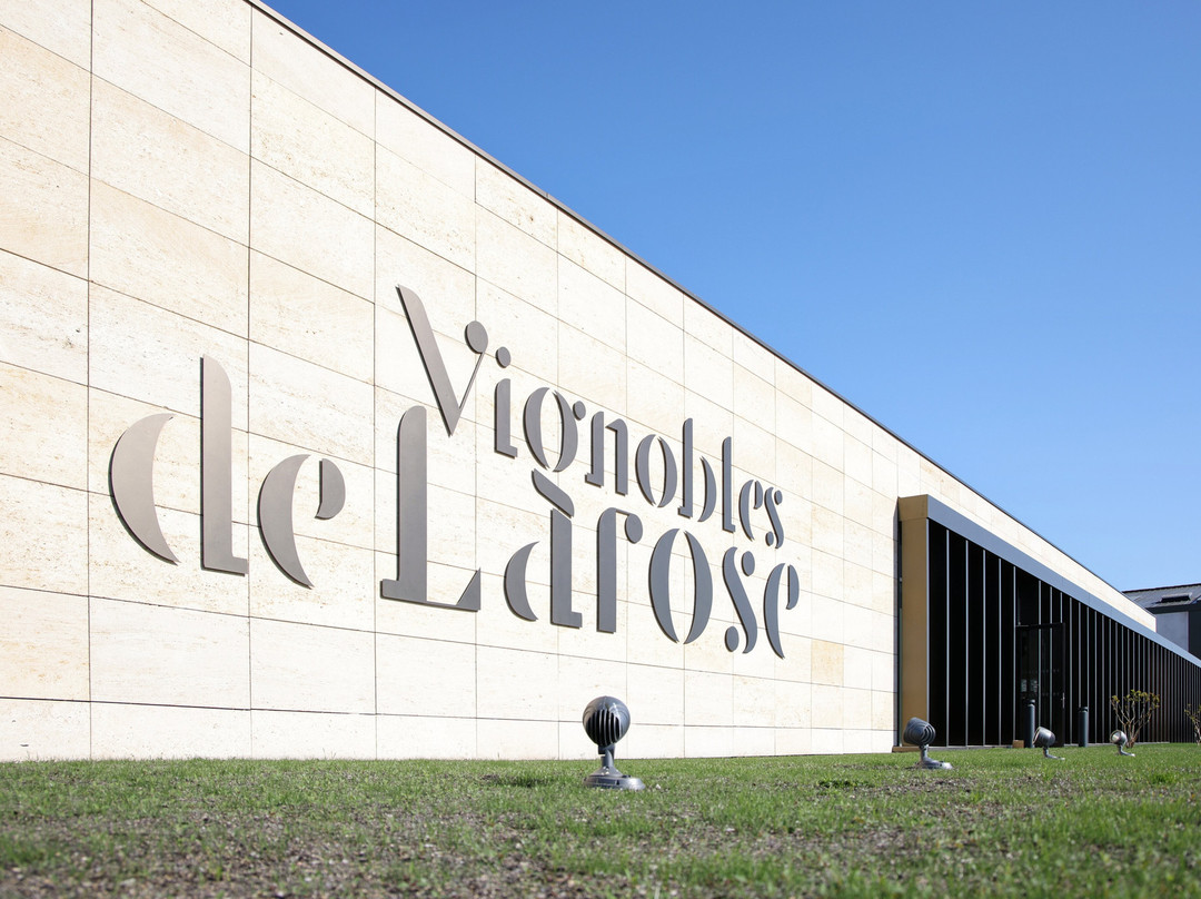 Chateau Larose Trintaudon-Saint-Laurent-Medoc必去景点