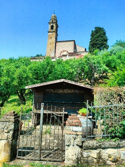 Church of Santa Maria Assunta-Arqua Petrarca必去景点