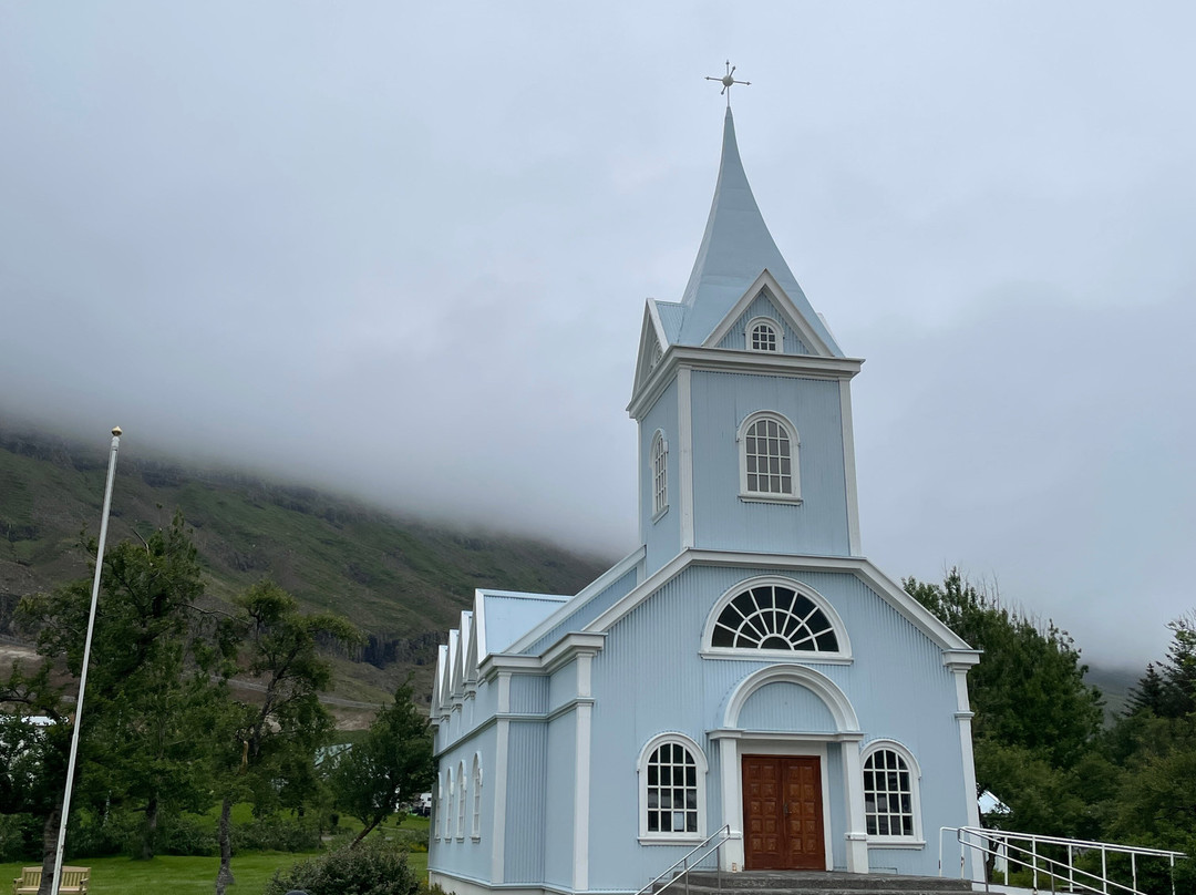 Seydisfjordur Church-塞济斯菲厄泽必去景点