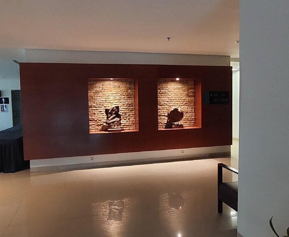 阿斯顿丹中城大酒店主图