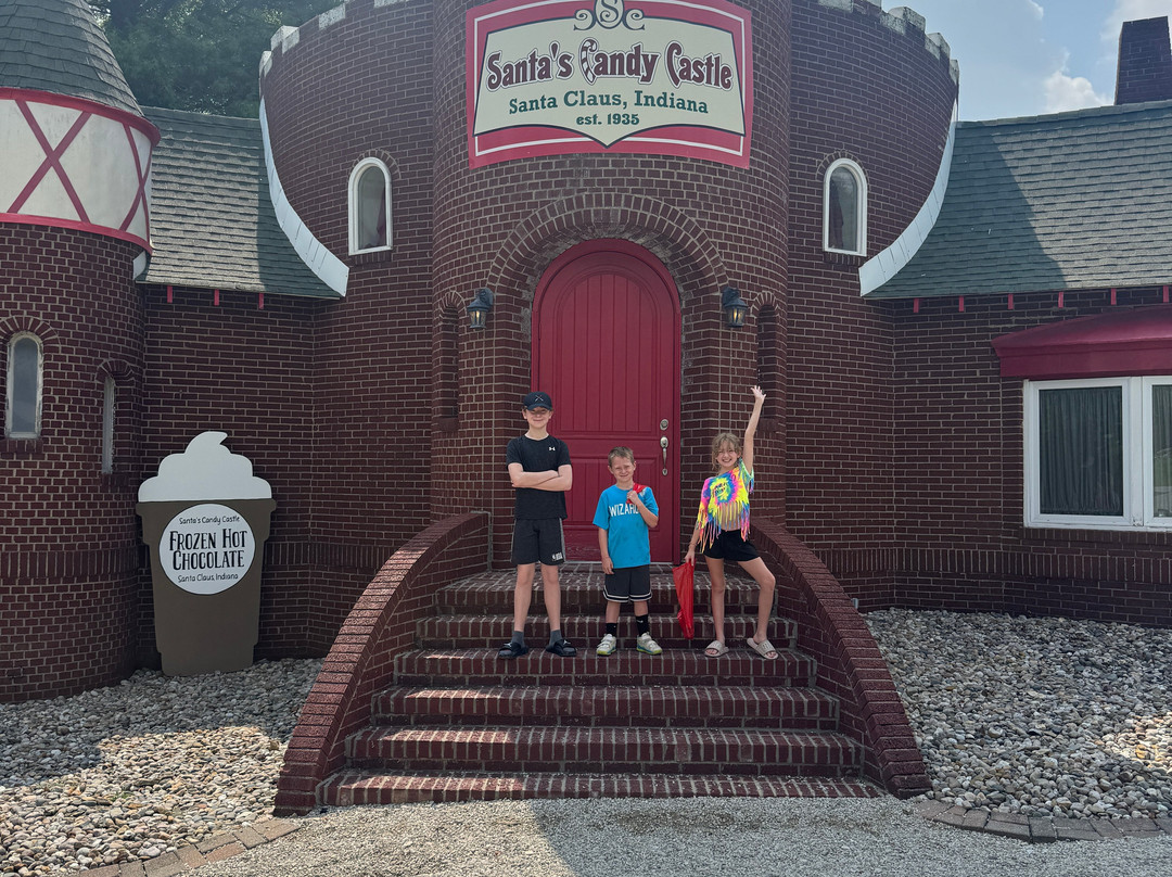 Santa's Candy Castle-圣克劳斯必去景点