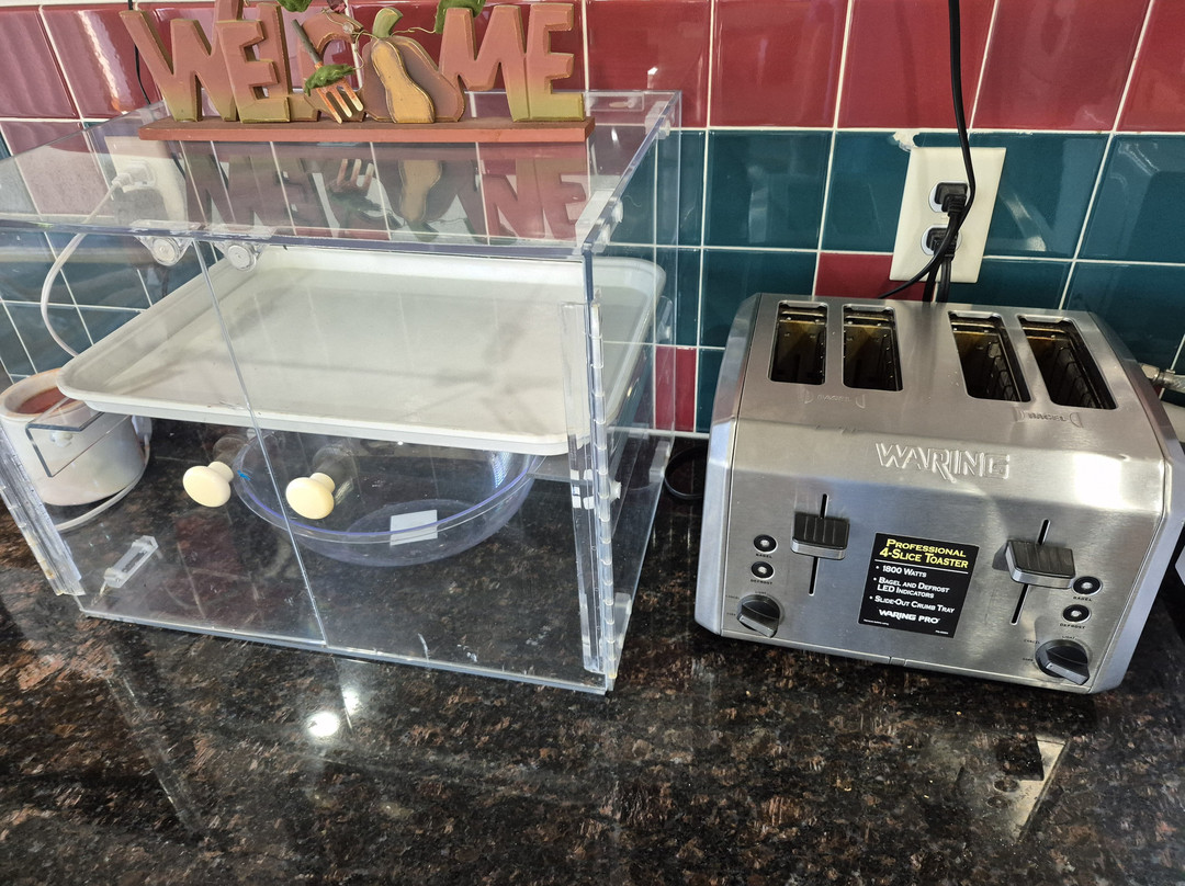 Howard Johnson by Wyndham Wichita Airport主图