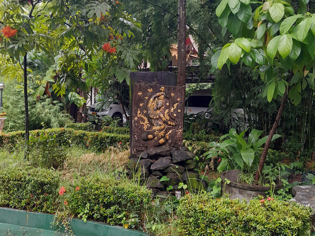 Wat Inpeng-万象必去景点