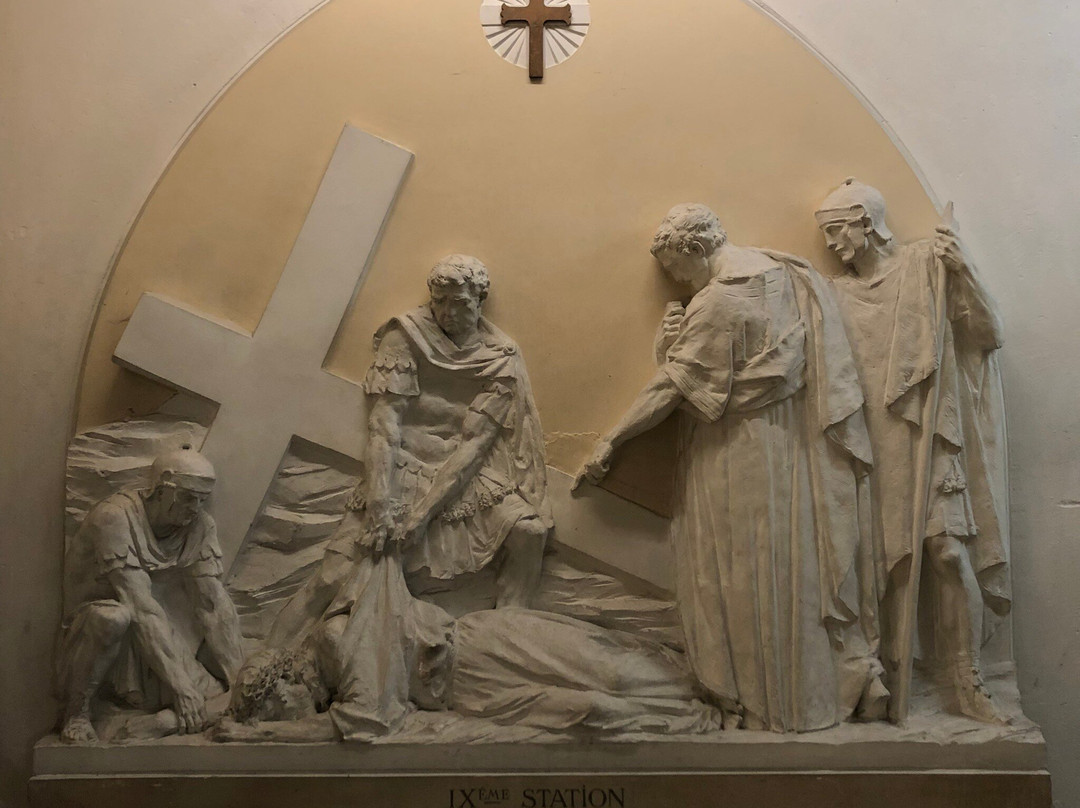 Eglise Saint Jean Baptiste-阿拉斯必去景点