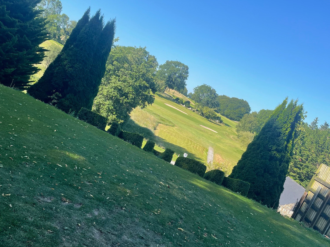 Mount Temple Golf Club-阿斯隆必去景点