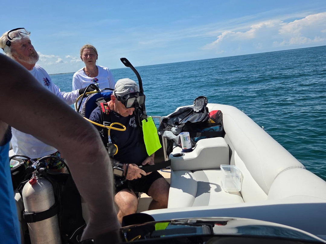 Paradise Charters Of Venice Fl., Llc-威尼斯必去景点