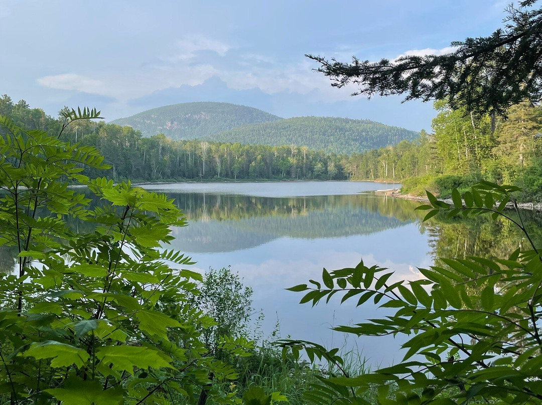 Domaine Le Pic Bois-拉马尔拜必去景点