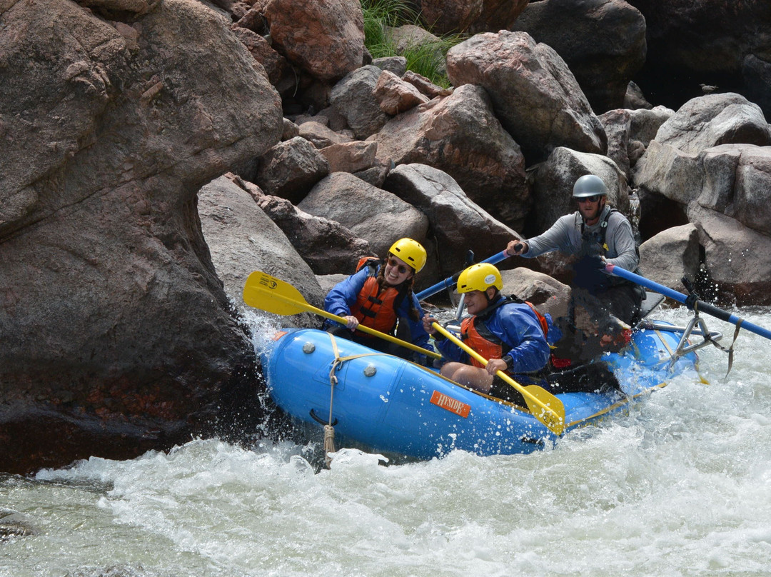 Whitewater Adventure Outfitters-卡农城必去景点