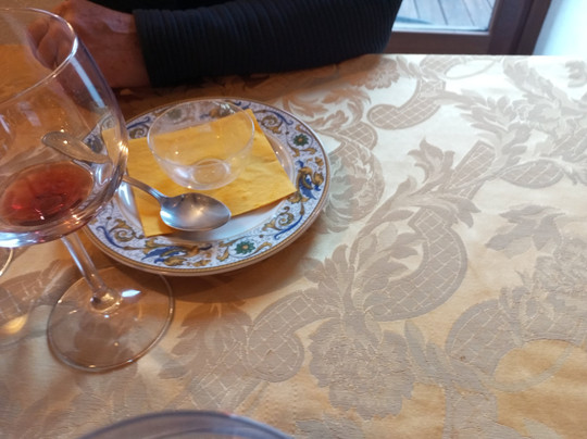 欧派斯酒店主图