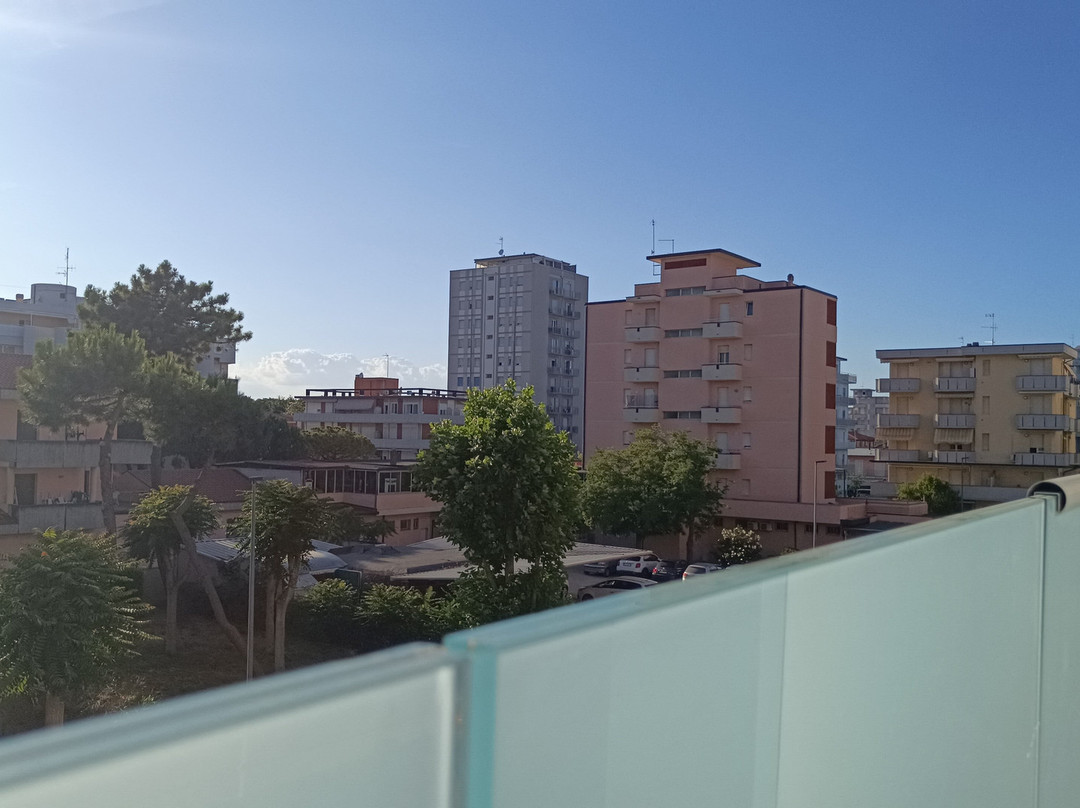 Brora Family Village主图