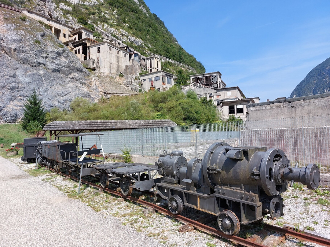 Museo della Tradizione Mineraria-Cave del Predil必去景点