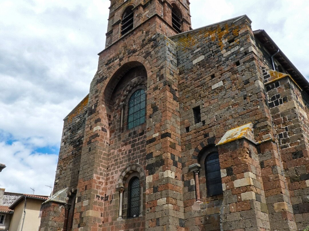 Eglise Saint Georges-Saint-Paulien必去景点