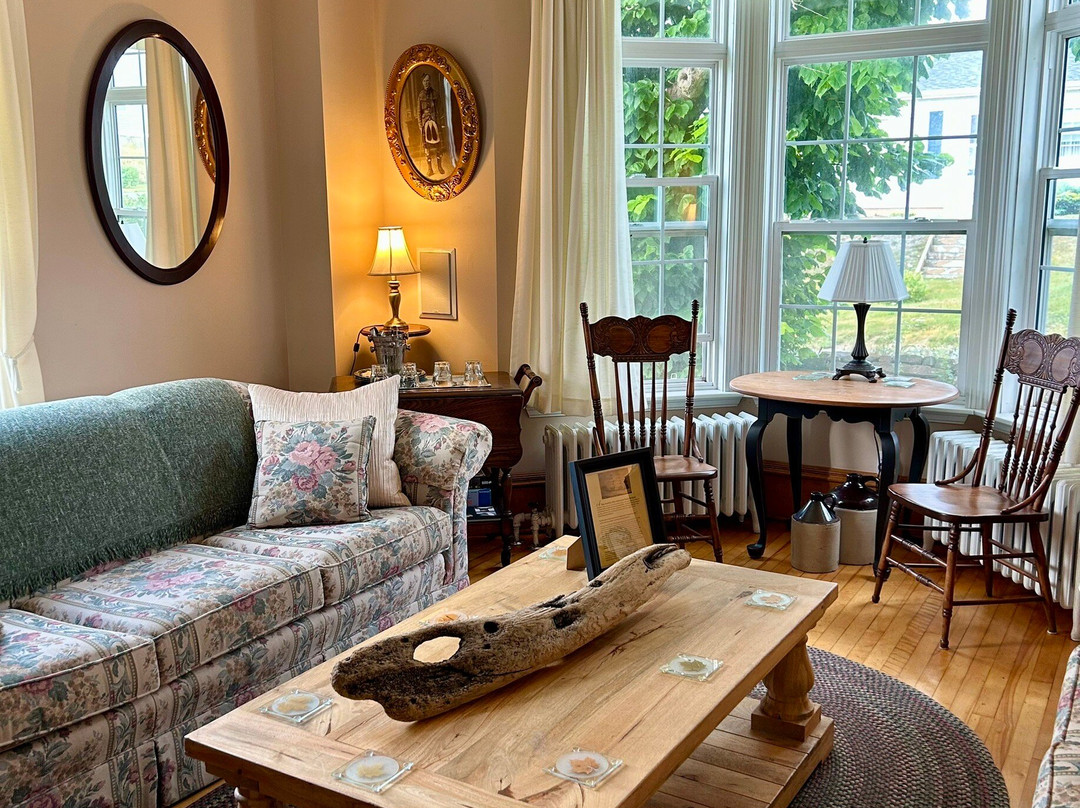 路易斯堡港住宿加早餐旅馆主图