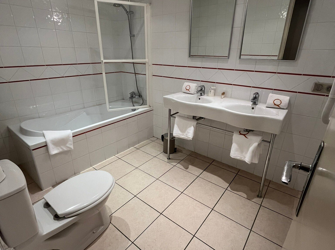 Hotel le Roncevaux主图