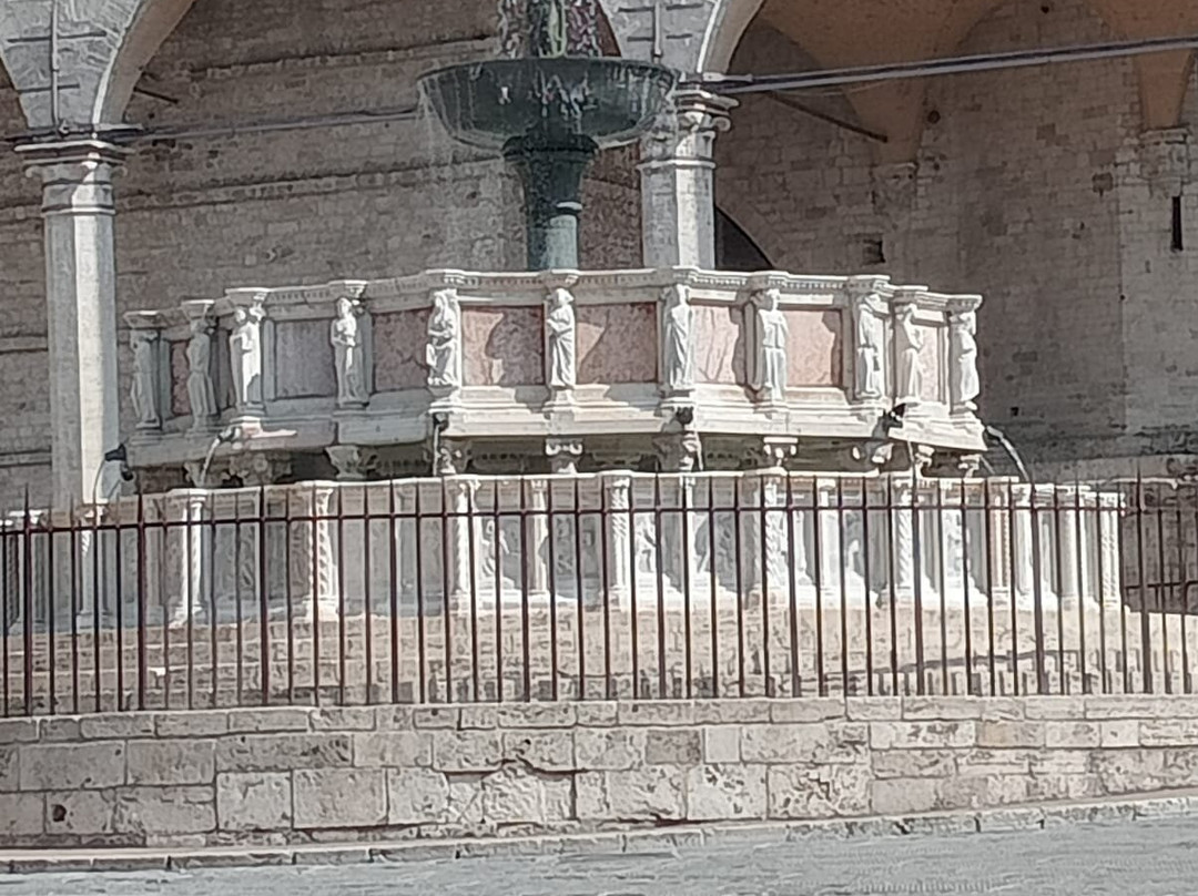 Fontana Maggiore-佩鲁贾必去景点
