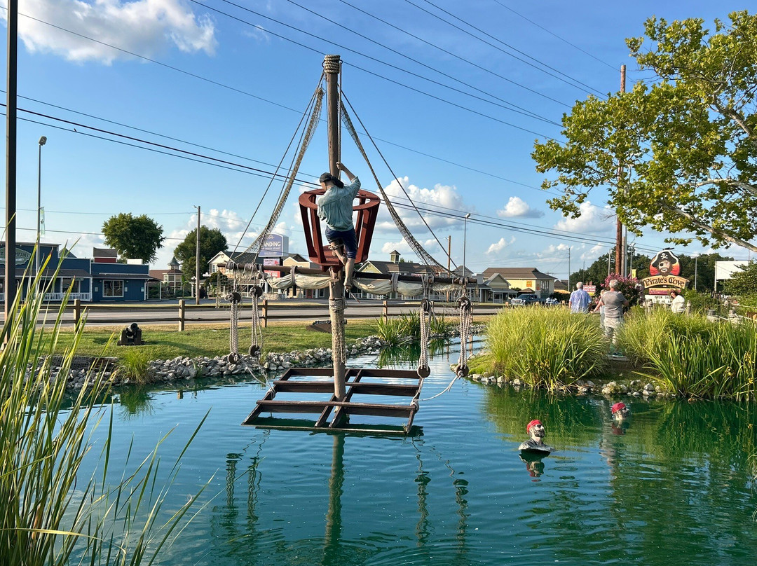 Pirate's Cove Adventure Golf-欧塞奇比奇必去景点